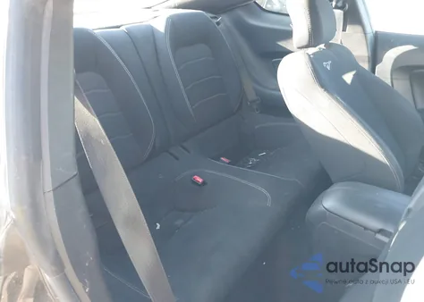 2016 Ford Mustang Ecoboost z USA, uszkodzony, nr VIN 1FA6P8TH3G5300253